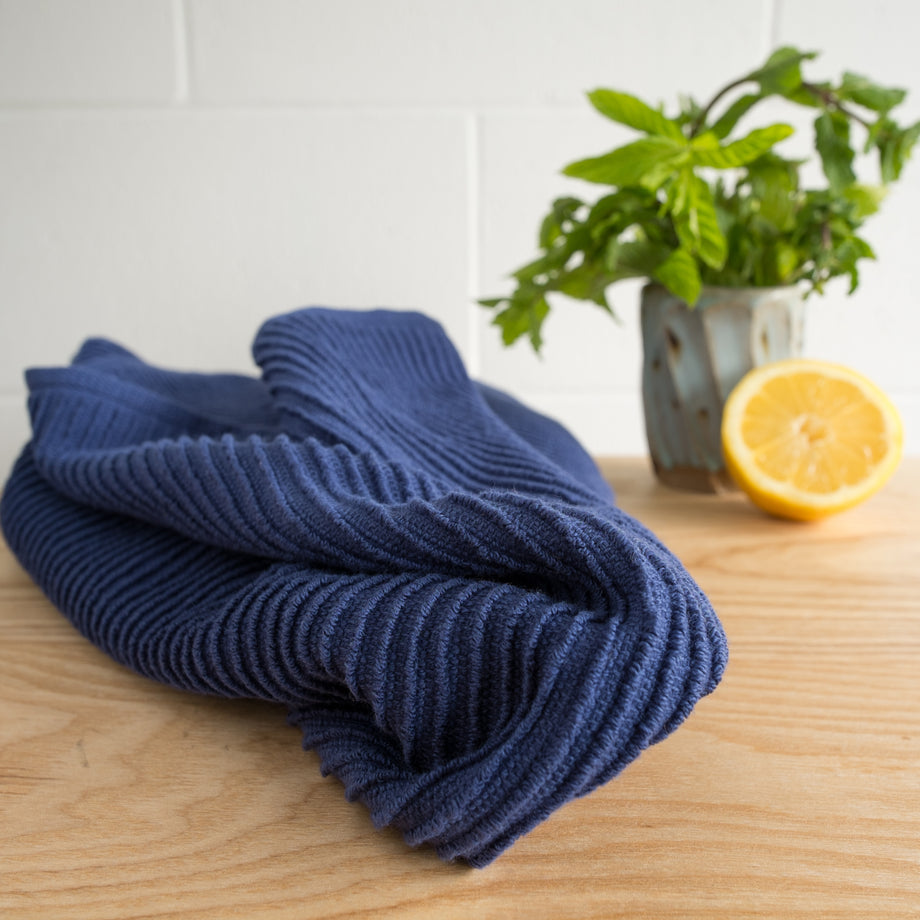 Torchon en coton éponge Danica Ripple - Indigo