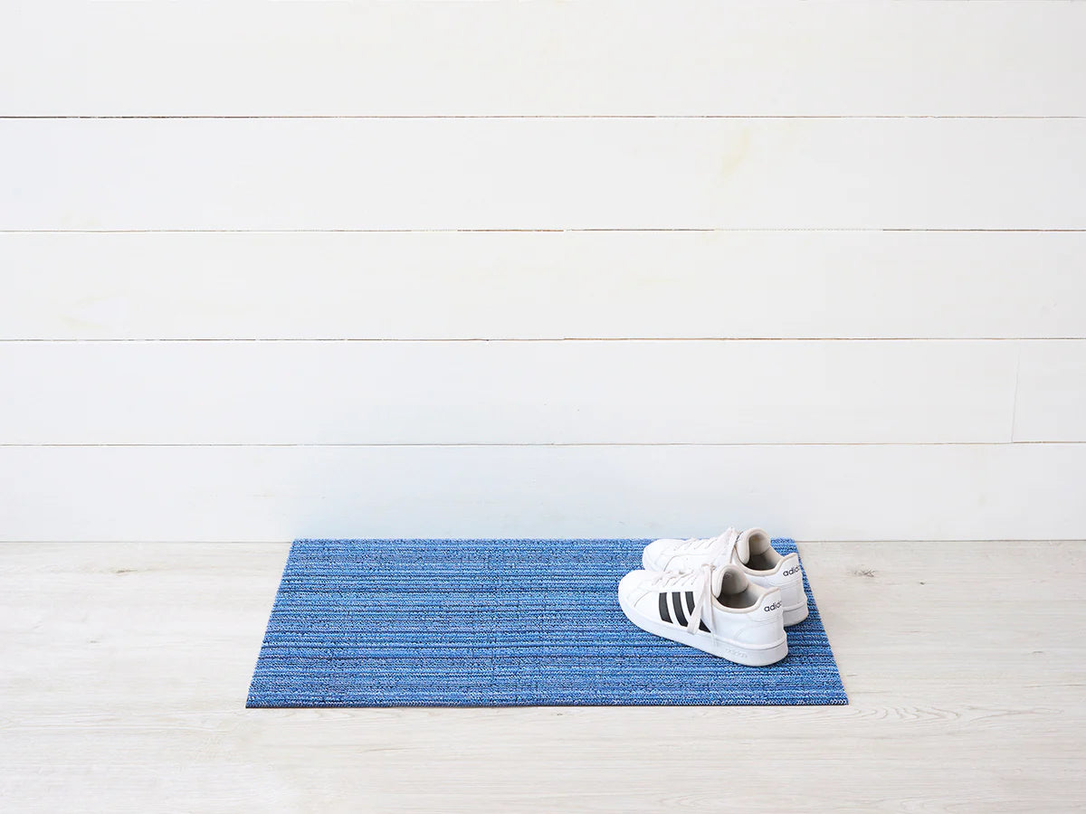Chilewich Indoor Outdoor Shag Doormat - Skinny Stripe / Rectangle / Ocean / 18x28"
