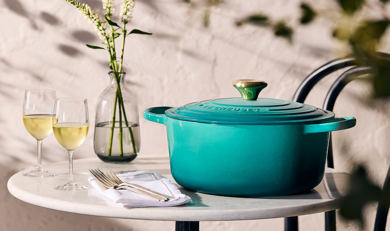 Le Creuset 6.7L Signature Round French Oven - Bleu Riviera