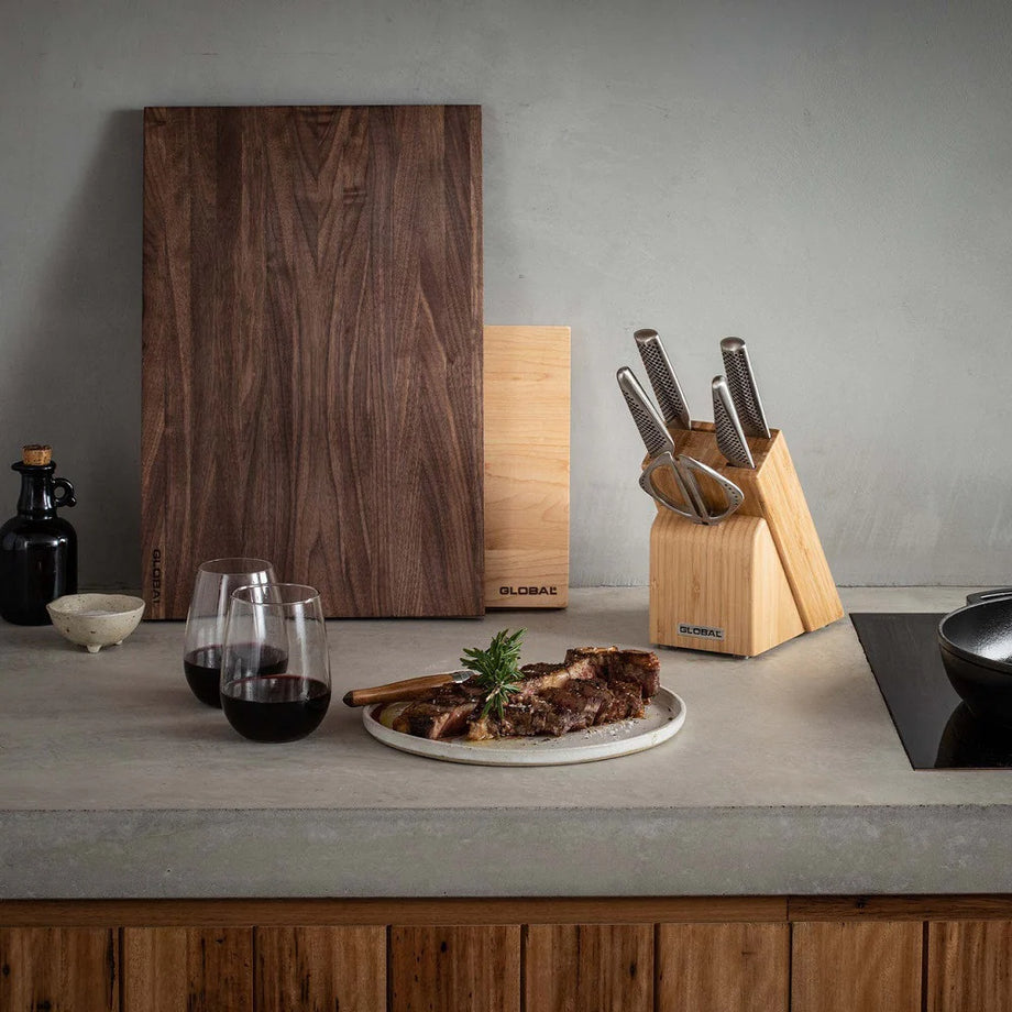 Global Takashi Knife and Block Set - 6 piece - FLOOR MODEL