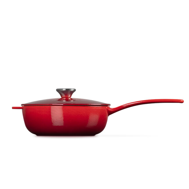 Le Creuset 2L Saucier - Cerise — Floor Model