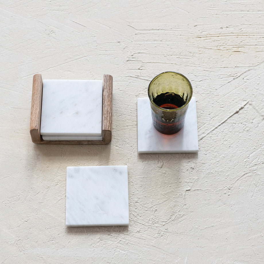 Sous-verres en marbre Creative Co-Op avec support en bois de mangue - Lot de 5