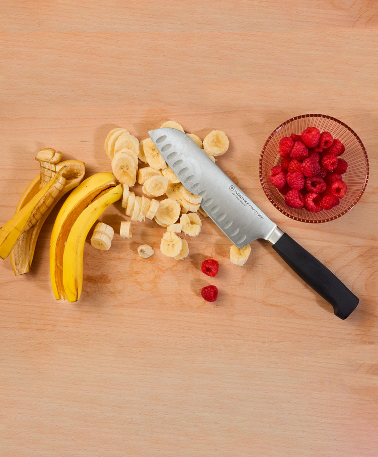 Wusthof Partner Santoku 7” à bord creux - Noir mat