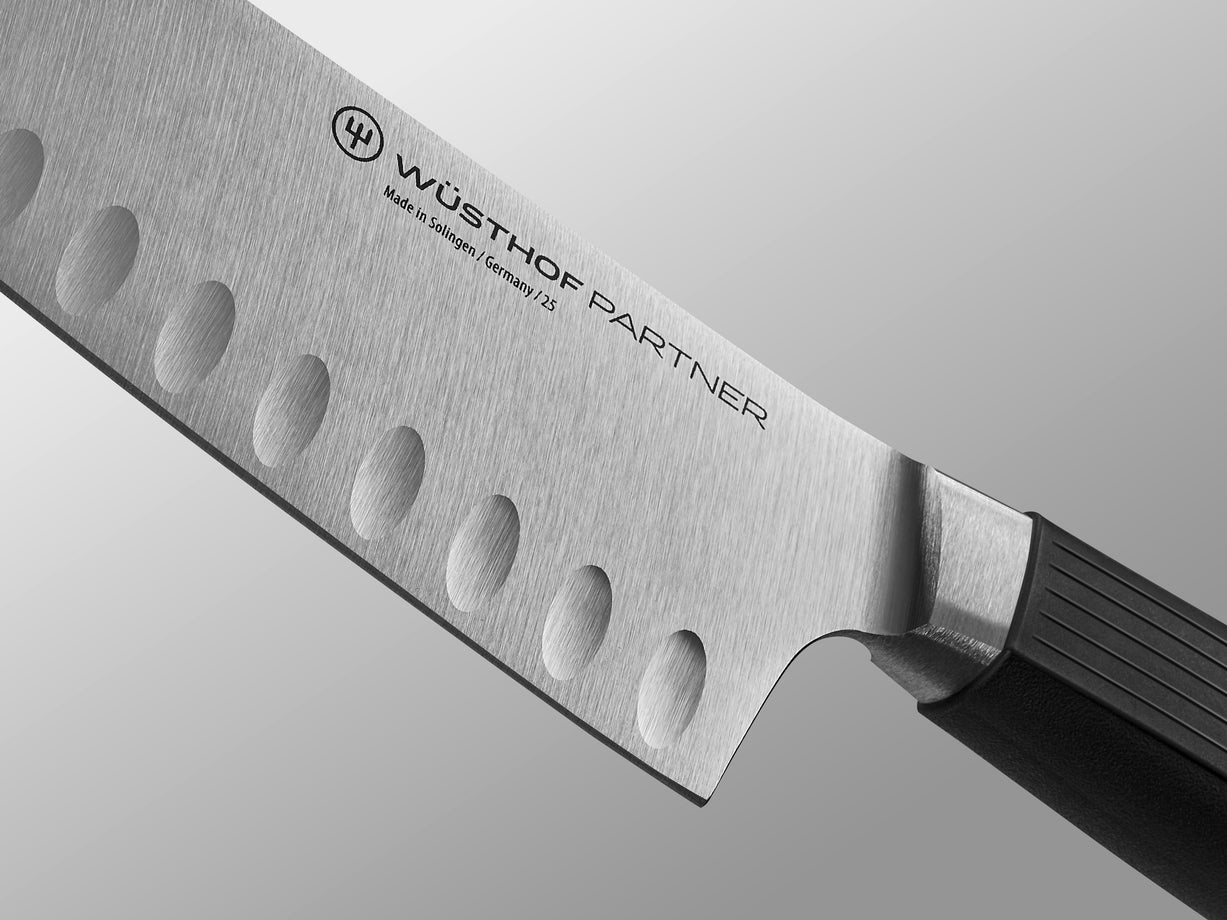 Wusthof Partner Santoku 7” à bord creux - Noir mat