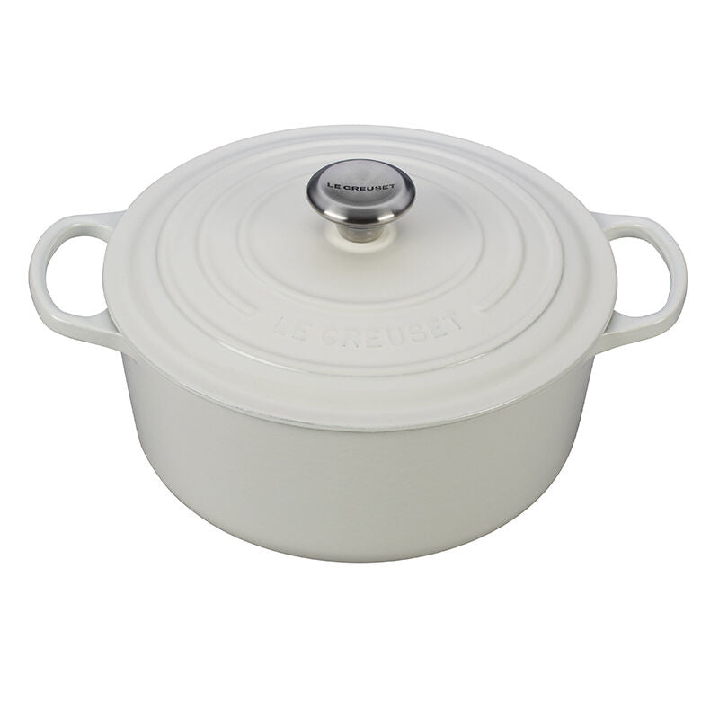 Le Creuset 5.3L Signature  Round French Oven - White — Floor Model